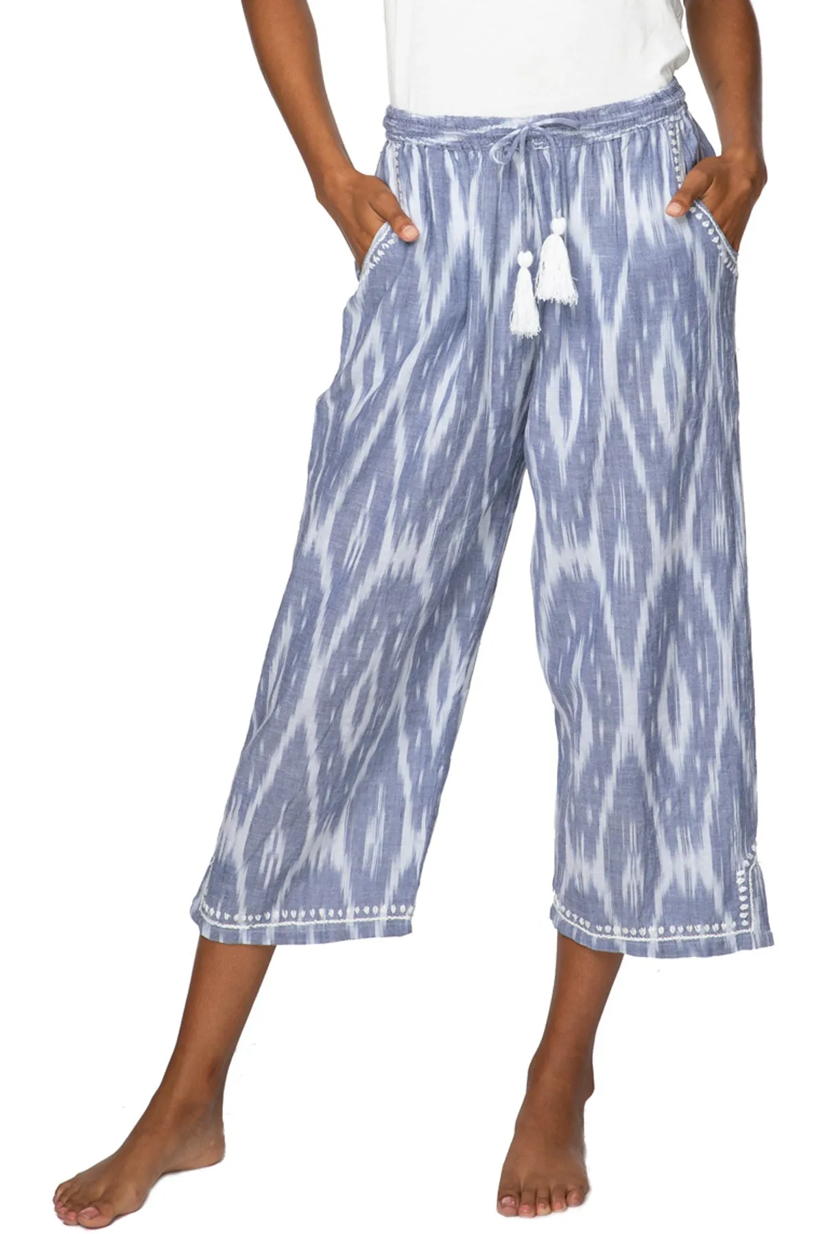 Crop Beach Pant in Ikat Print Blue