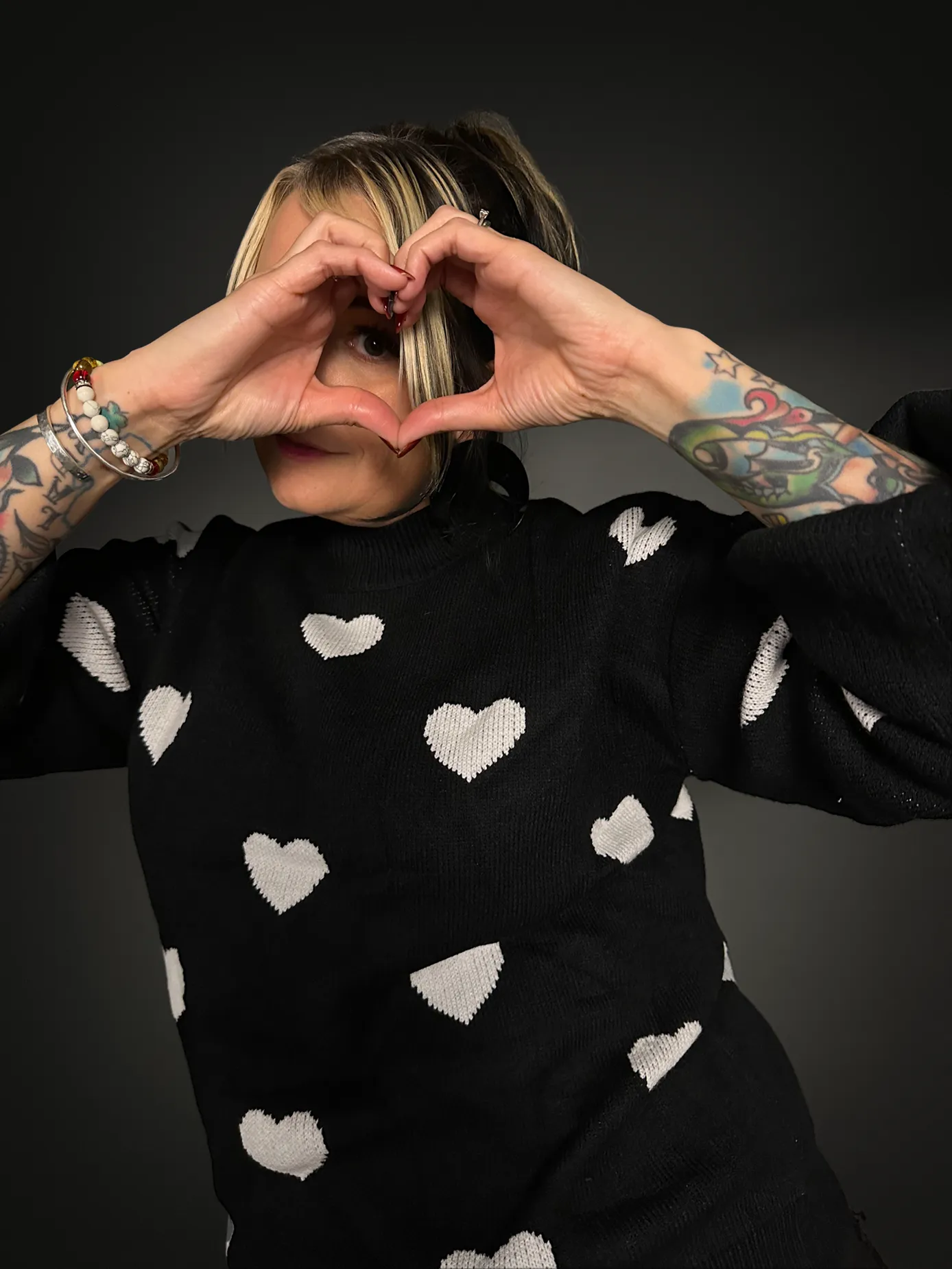 Outfit Set - Distressed Black Denim Skirt & Oversized Black Sweater with White Hearts